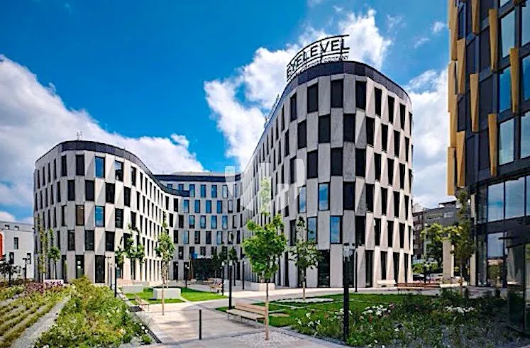 Pronájem kanceláře 447 m²